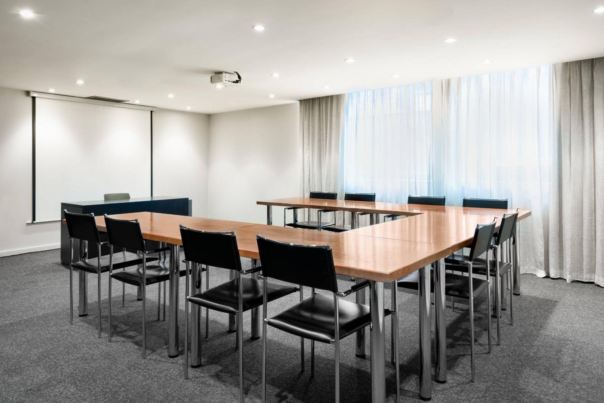 Ac Hotel Ponferrada By Marriott Екстериор снимка