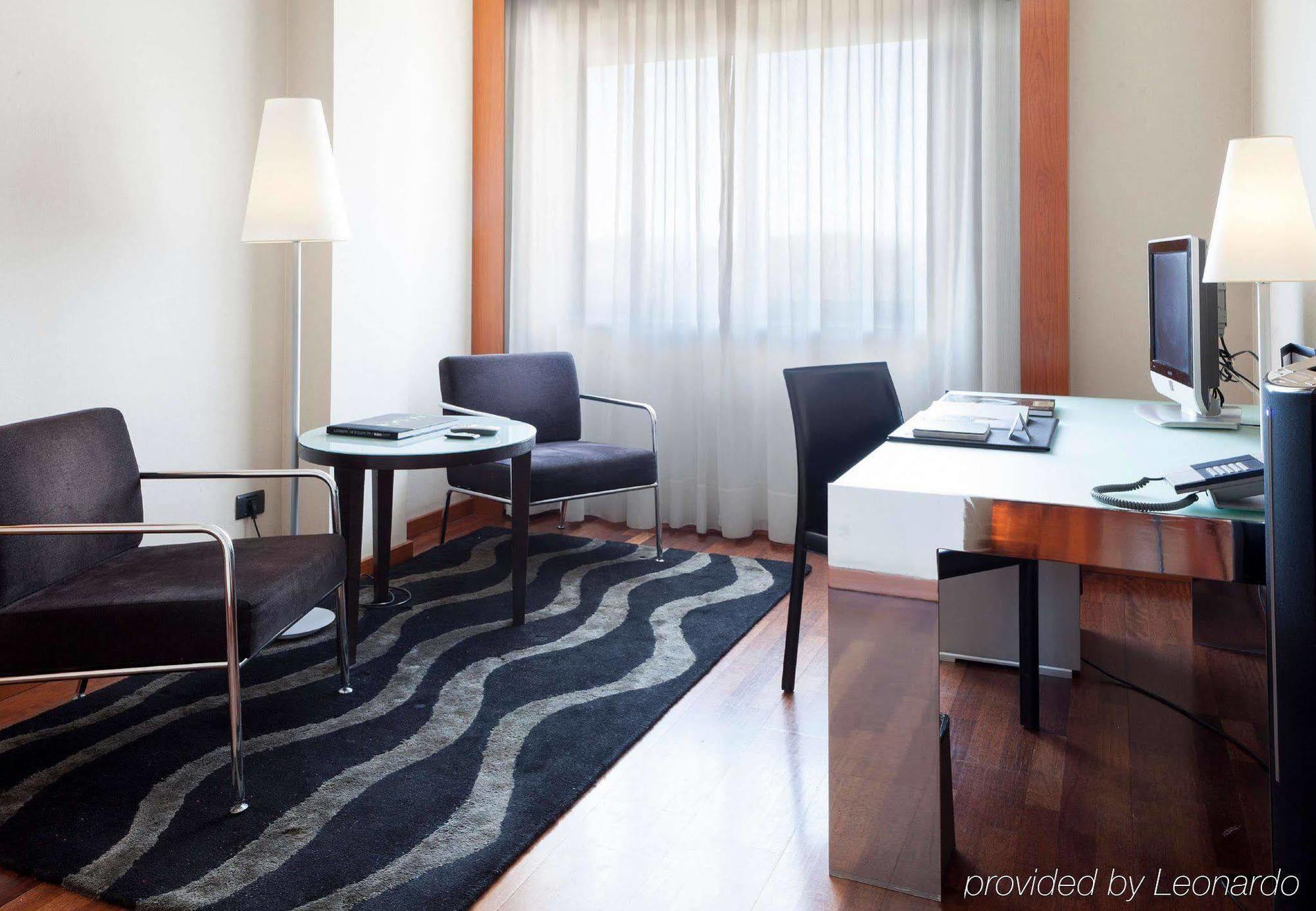Ac Hotel Ponferrada By Marriott Екстериор снимка