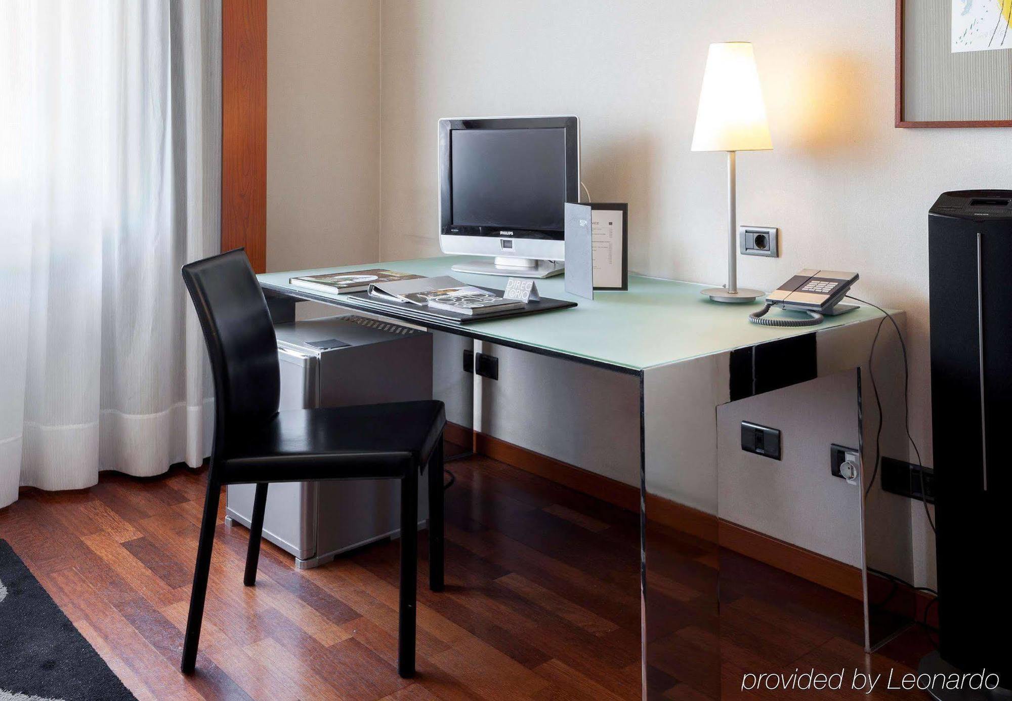 Ac Hotel Ponferrada By Marriott Екстериор снимка